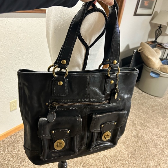 Coach Handbags - Coach Tote Bag